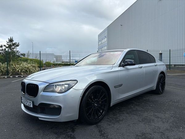BMW 7-Series Saloon, Diesel, 2011, Silver