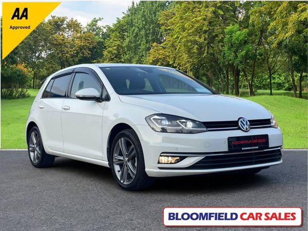 Volkswagen Golf Hatchback, Petrol, 2019, White