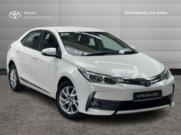 Toyota Corolla Saloon, Diesel, 2017, White