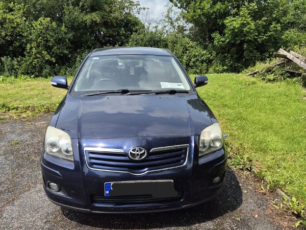 Toyota Avensis Saloon, Petrol, 2006, Blue