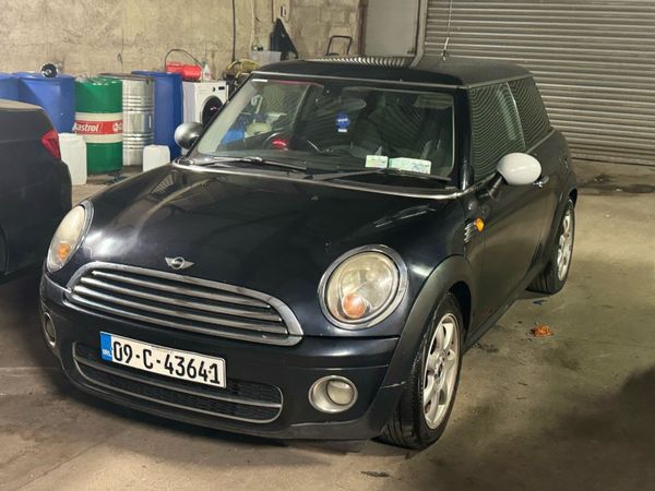 Mini Cooper Hatchback, Diesel, 2009, Black