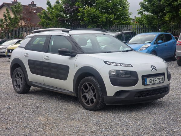Citroen C4 Cactus Hatchback, Petrol, 2016, White