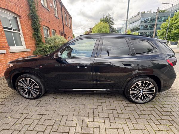 BMW iX3 Estate/Jeep, Electric, 2023, Black
