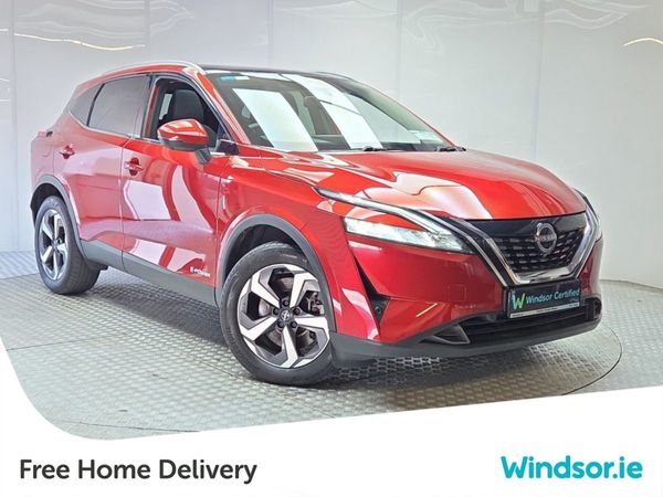 Nissan Qashqai MPV, Hybrid, 2023, Red