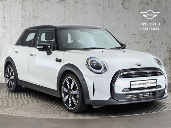 Mini Cooper Hatchback, Petrol, 2023, White
