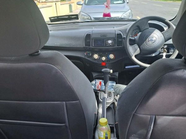 Nissan Micra Hatchback, Petrol, 2005, Blue