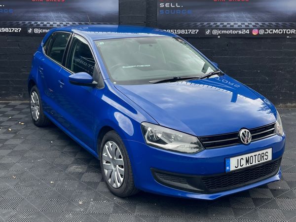 Volkswagen Polo Hatchback, Petrol, 2012, Blue