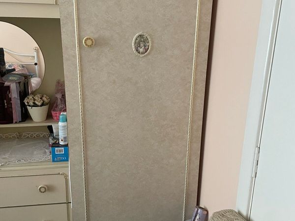 no-image