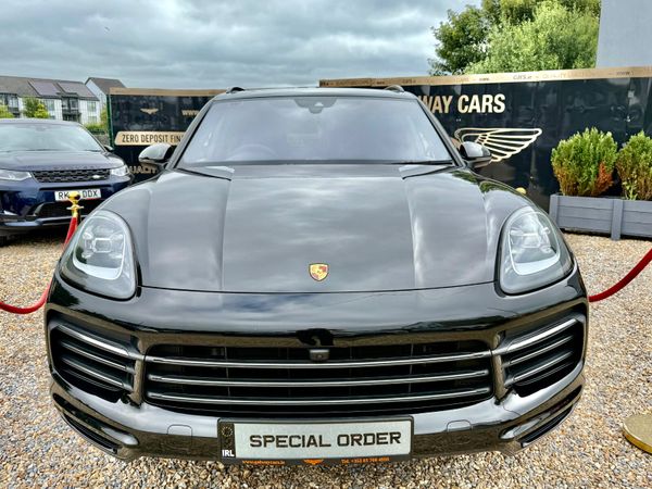 Porsche Cayenne SUV, Petrol Hybrid, 2023, Black