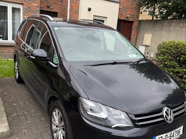 Volkswagen Sharan MPV, Petrol, 2012, Black