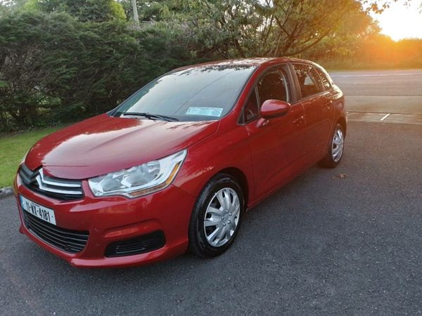 Citroen C4 Hatchback, Diesel, 2011, Red
