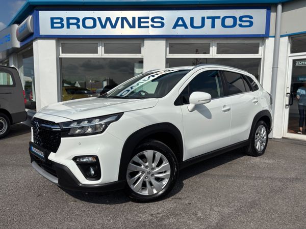 Suzuki SX4 S-Cross SUV, Petrol Hybrid, 2024, White