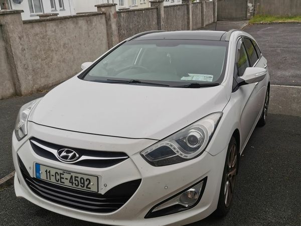 Hyundai i40 Estate, Diesel, 2011, White