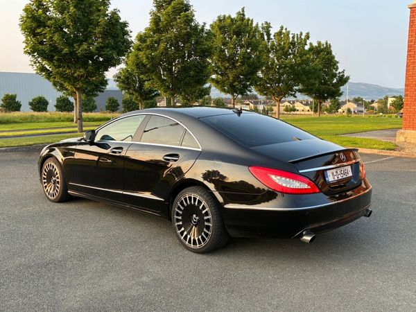 Mercedes-Benz CLS Coupe, Diesel, 2011, Black