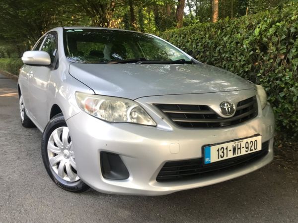 Toyota Corolla Saloon, Diesel, 2013, Silver