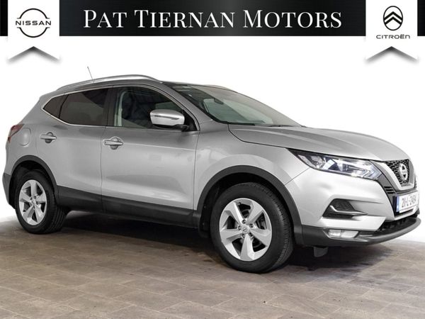 Nissan Qashqai MPV, Diesel, 2021, Silver
