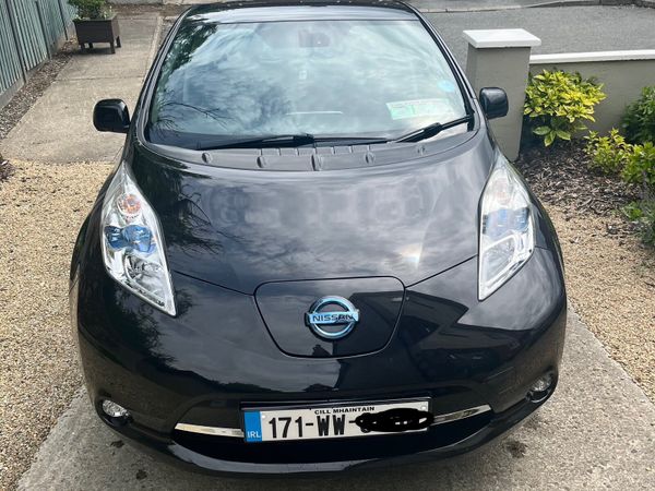 Nissan Leaf Hatchback, Electric, 2017, Black