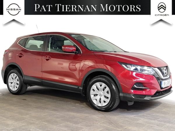 Nissan Qashqai MPV, Diesel, 2018, Red