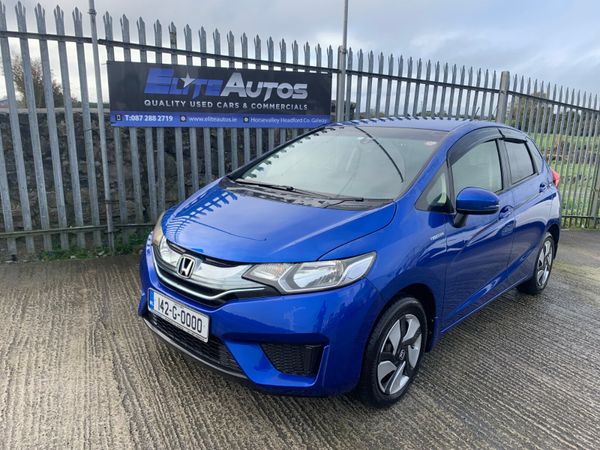 Honda Fit Hatchback, Petrol Hybrid, 2014, Blue