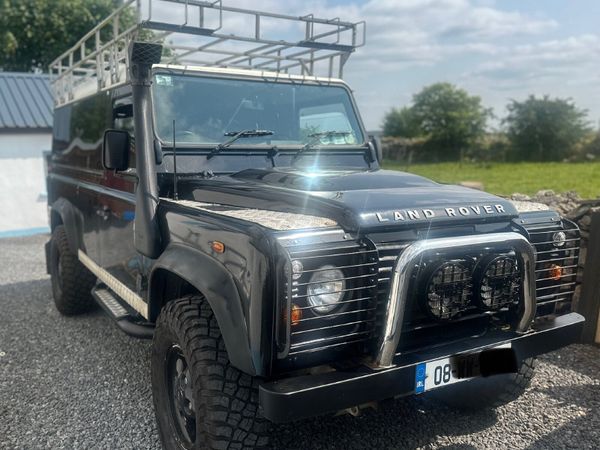 Land Rover Defender SUV, Diesel, 2008, Black