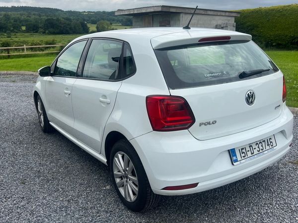 Volkswagen Polo Hatchback, Petrol, 2015, White