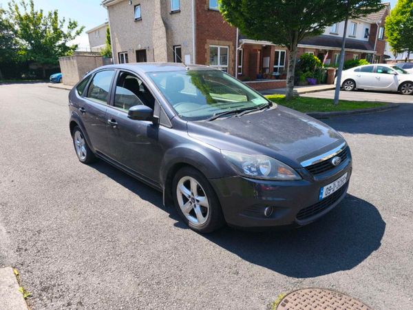 Ford Focus Hatchback, Diesel, 2009, Grey
