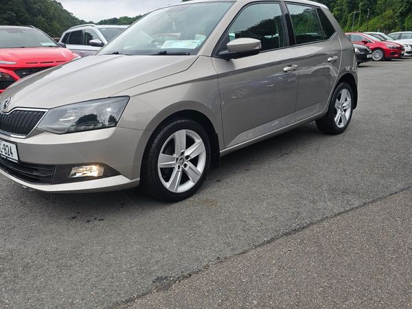 Skoda Fabia Hatchback, Petrol, 2018, Grey
