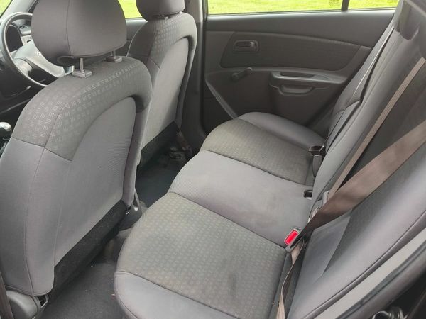 Kia Rio Saloon, Diesel, 2009, Black