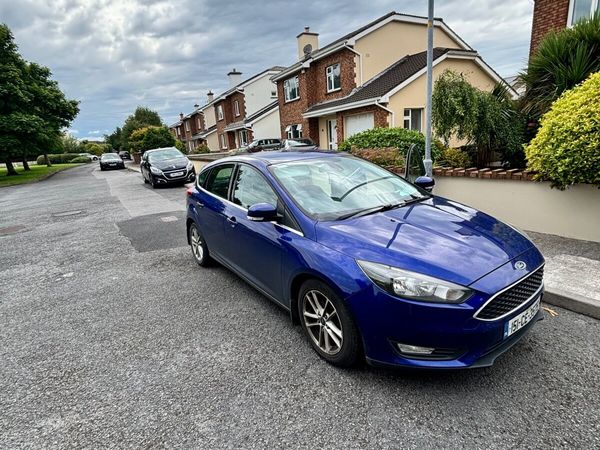 Ford Focus Hatchback, Diesel, 2015, Blue