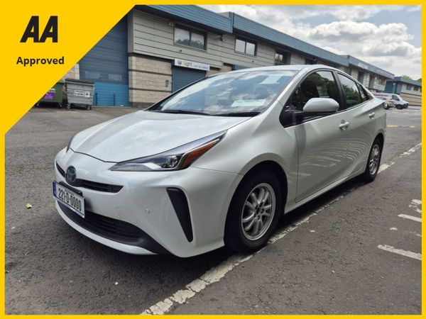 Toyota Prius Hatchback, Petrol Hybrid, 2022, White