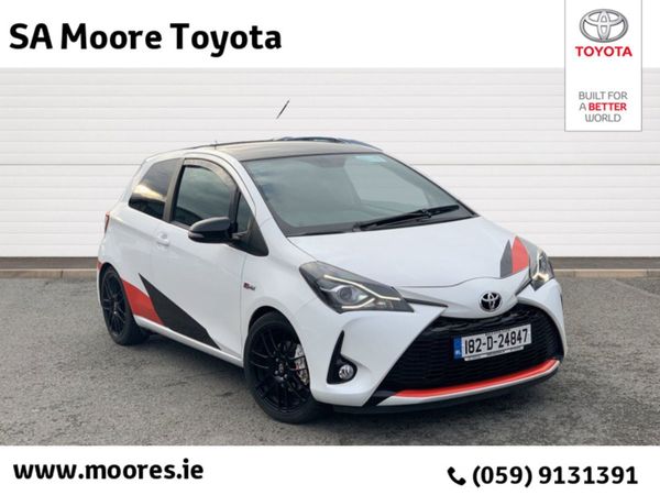 Toyota Yaris Hatchback, Petrol, 2018, White