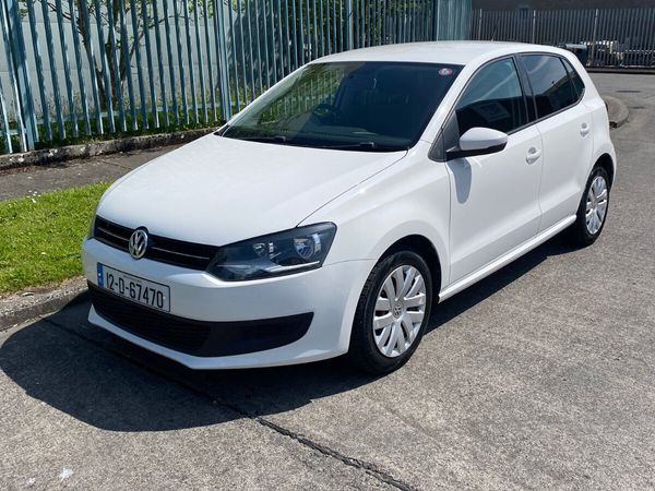 Volkswagen Polo Hatchback, Petrol, 2012, White