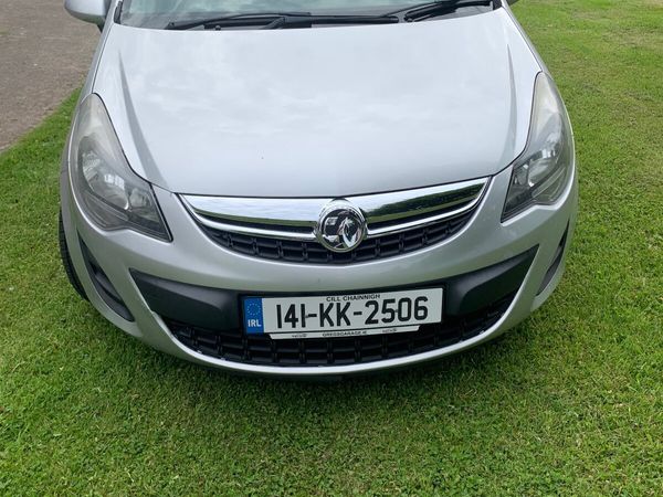 Vauxhall Corsa Hatchback, Petrol, 2014, Silver