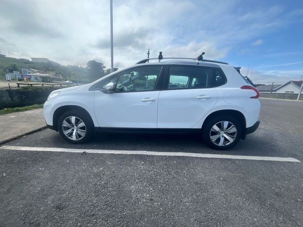 Peugeot 2008 SUV, Diesel, 2015, White