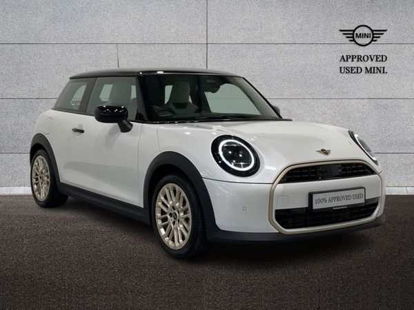 Mini Cooper Hatchback, Petrol, 2025, White