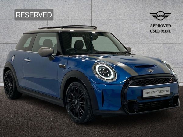 Mini Cooper Hatchback, Petrol, 2022, Blue