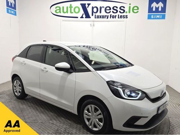 Honda Fit Hatchback, Hybrid, 2020, White