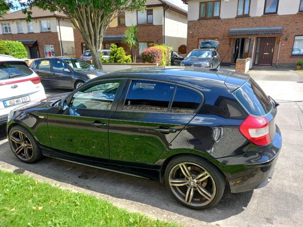 BMW 1-Series Hatchback, Petrol, 2006, Black