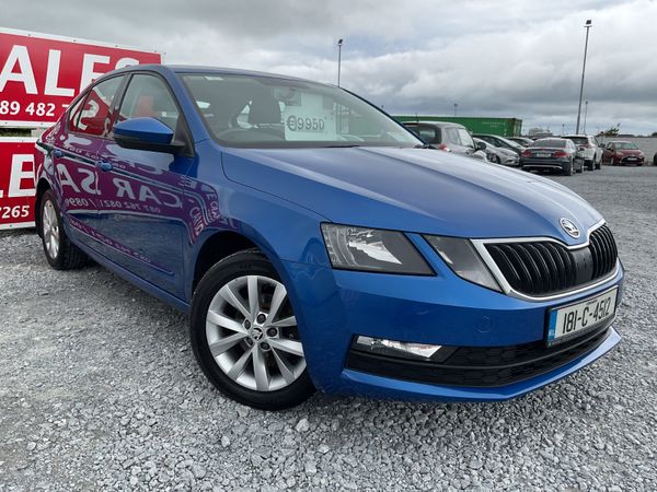 Skoda Octavia Saloon, Diesel, 2018, Blue