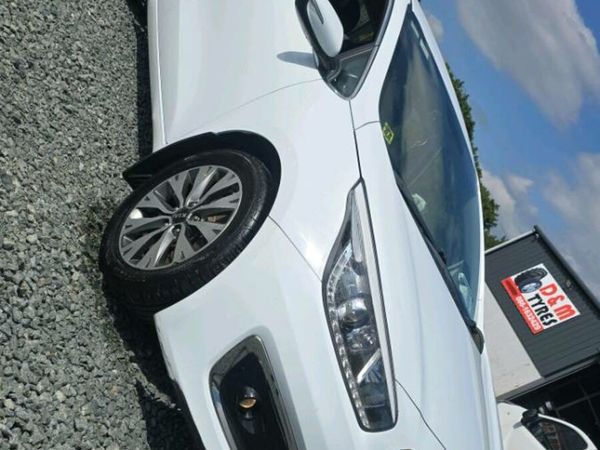 Kia Ceed Hatchback, Diesel, 2016, White