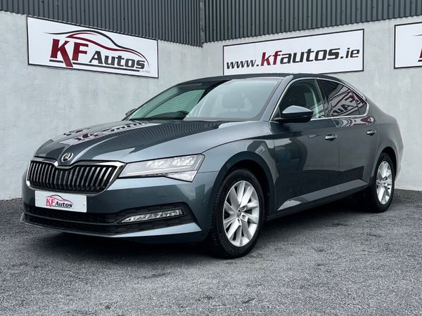 Skoda Superb Hatchback, Diesel, 2022, Grey