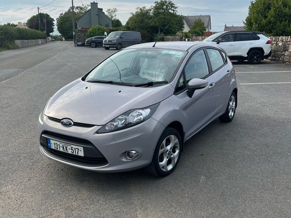 Ford Fiesta Hatchback, Diesel, 2013, Grey