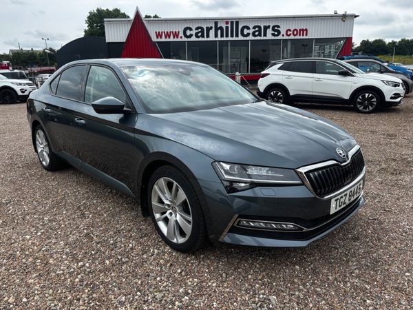 Skoda Superb Hatchback, Petrol Hybrid, 2021, Grey