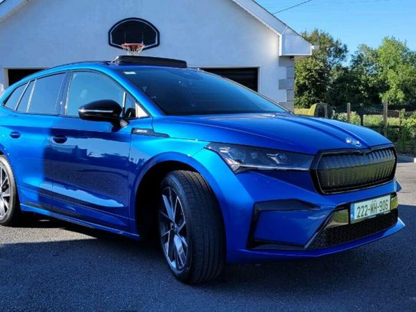 Skoda Enyaq Estate/Jeep, Electric, 2022, Blue