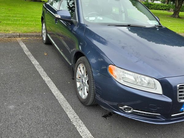 Volvo S80 Saloon, Diesel, 2011, Blue