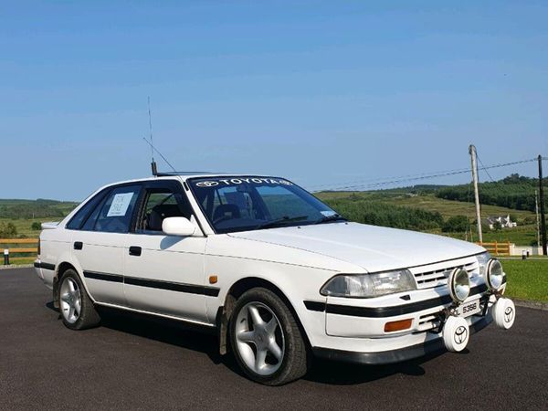Toyota Carina Hatchback, Petrol, 1991, White