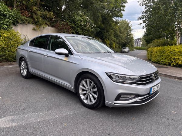 Volkswagen Passat Saloon, Diesel, 2020, Grey