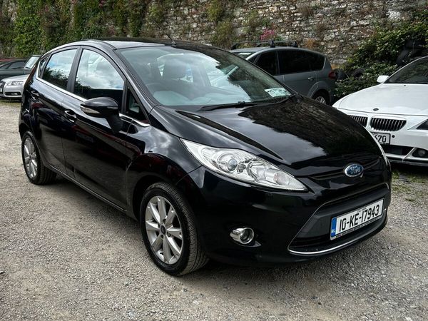 Ford Fiesta Hatchback, Diesel, 2010, Black