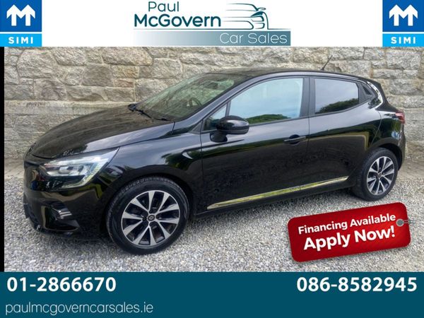 Renault Clio Hatchback, Petrol, 2021, Black