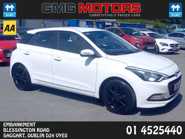 Hyundai i20 Hatchback, Petrol, 2015, White